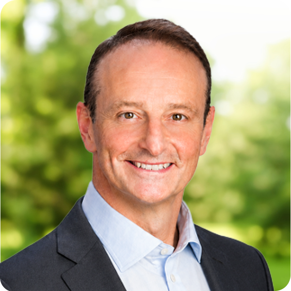 Curtis Cook headshot